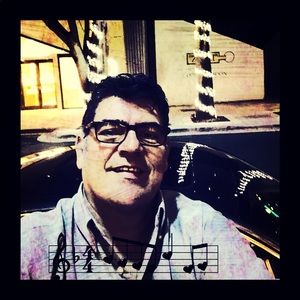 Meet your Posher, Roberto